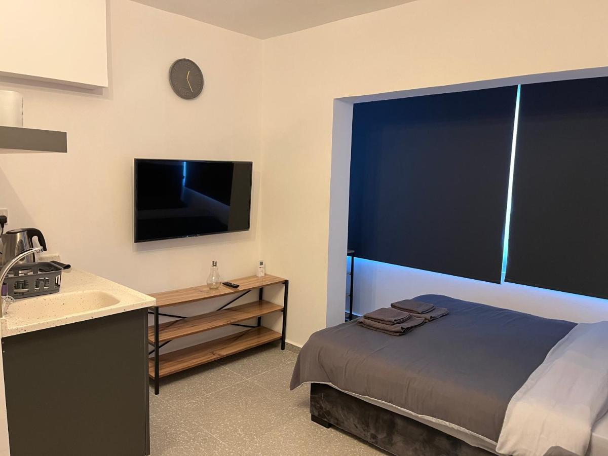 Mr. Studio In Ortakoy , North Nicosia + Wifi + Netflix 외부 사진